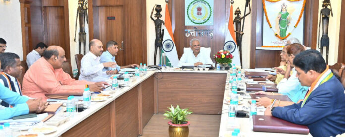 मुख्यमंत्री भूपेश बघेल की अध्यक्षता में मंत्री परिषद की बैठक में महत्वपूर्ण निर्णय लिए गए