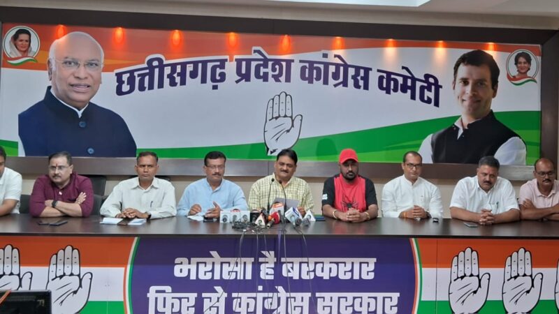 15 सालों तक जनता के शोषण के आरोपियों को भाजपा ने प्रत्याशी बनाया: