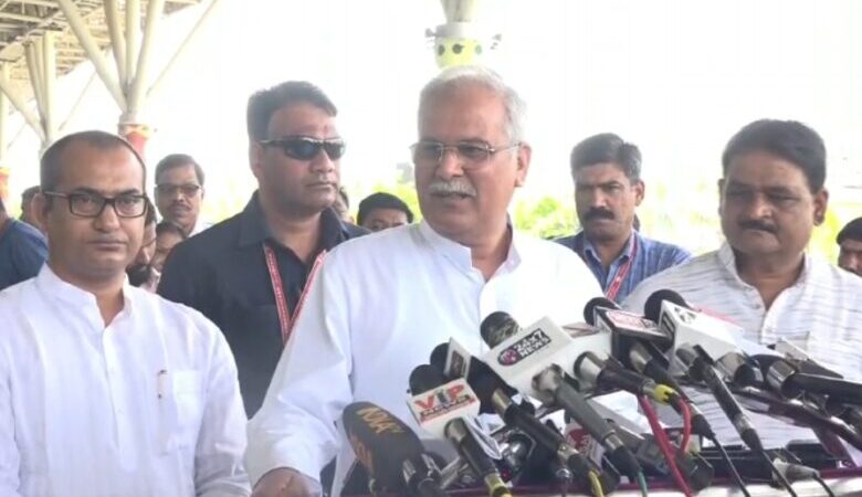 पूर्व सीएम डॉ रमन सिंह को लेकर मुख्यमंत्री भूपेश बघेल ने फिर तंज कसा