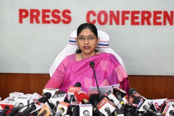 भारत निर्वाचन आयोग द्वारा निर्वाचन की घोषणा के साथ ही जिलो में कानून व्यवस्था बनाये रखने के लिए आवश्यक प्रतिबंधात्मक कार्यवाहियां सुनिश्चित की जाएं