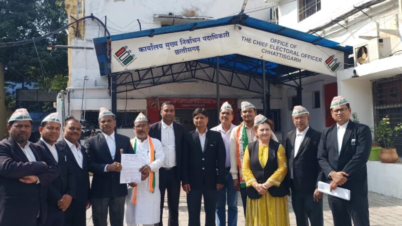 कांग्रेस ने बीजेपी के घोषणा पत्र की शिकायत की