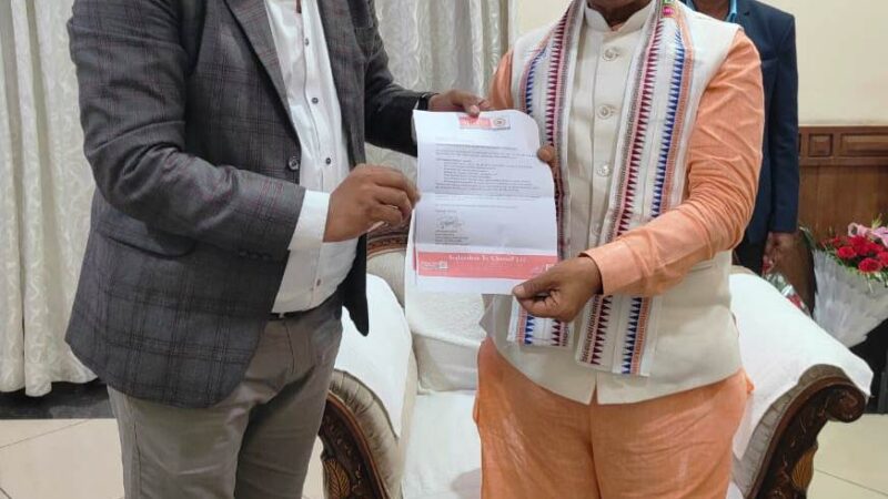 रामराज्य युवा यात्रा‘ के आयोजकों ने मुख्यमंत्री को दिया आमंत्रण