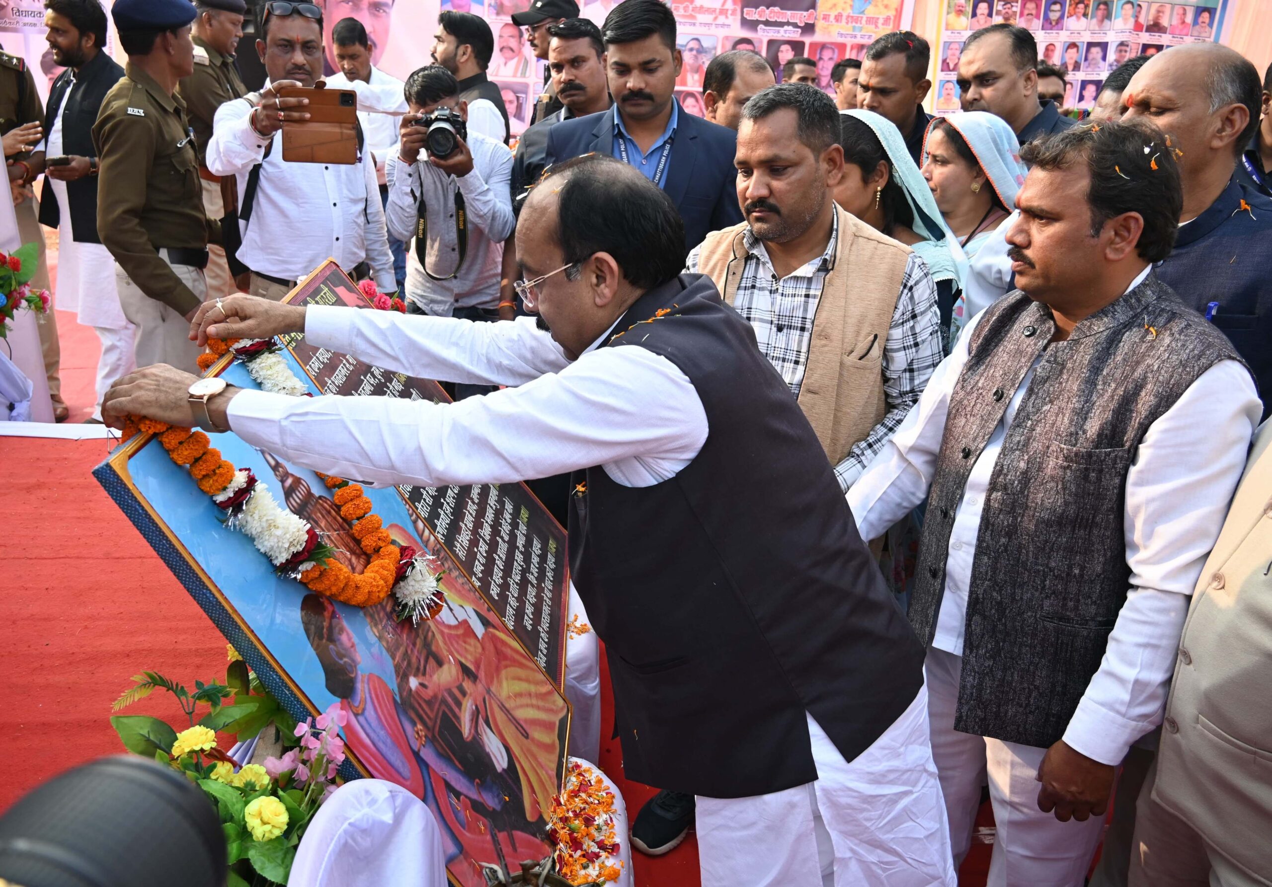 उप मुख्यमंत्री श्री अरुण साव पहुँचे साहू समाज के युवक-युवती परिचय सम्मेलन में