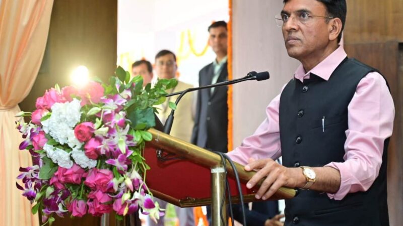 विधानसभा में प्रबोधन कार्यक्रम में केन्द्रीय स्वास्थ्य मंत्री डॉ. मनसुख मांडविया ने विधायकों को दिया संदेश