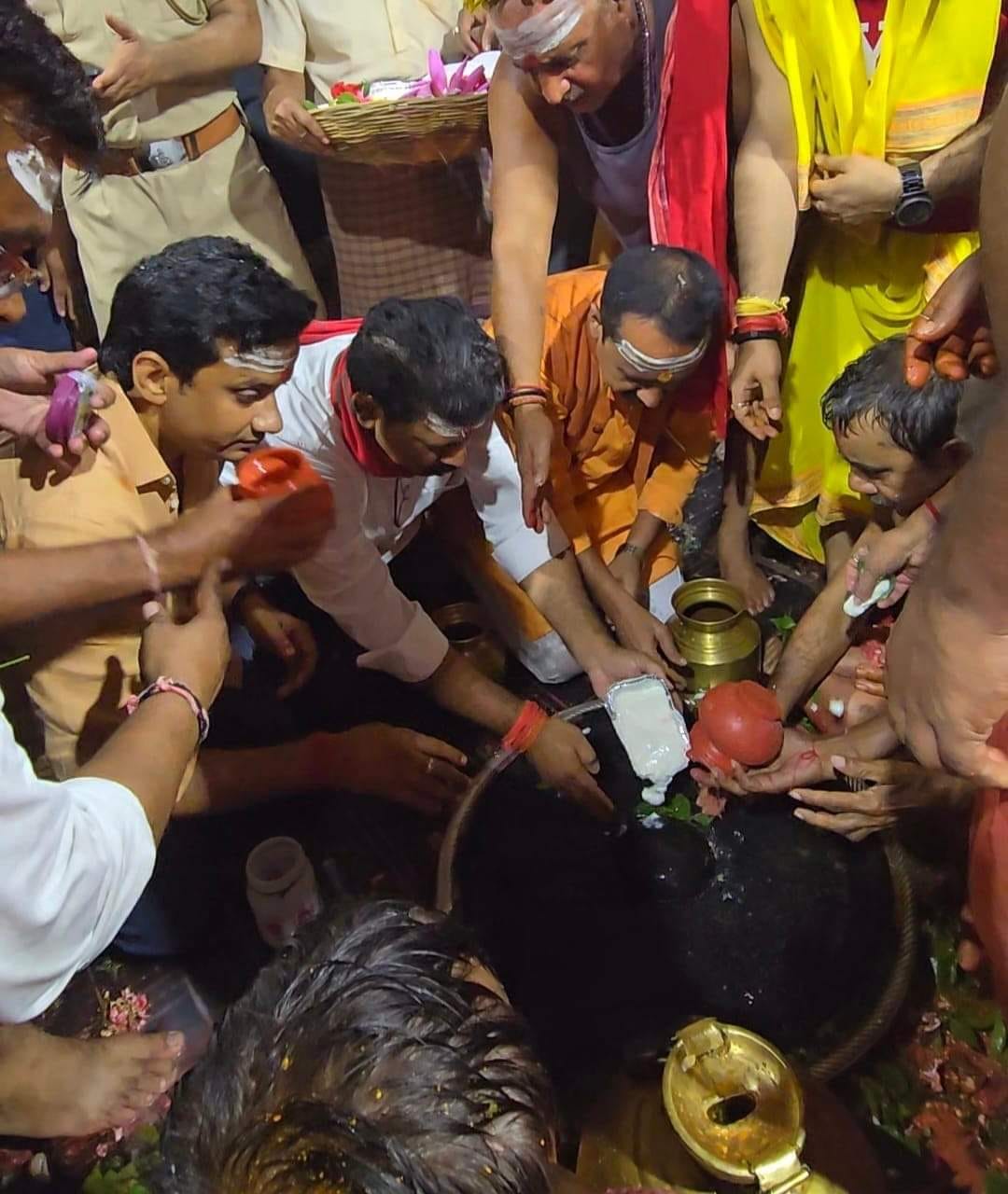 उपमुख्यमंत्री श्री विजय शर्मा ने बाबा बैद्यनाथ धाम में की पूजा-अर्चना