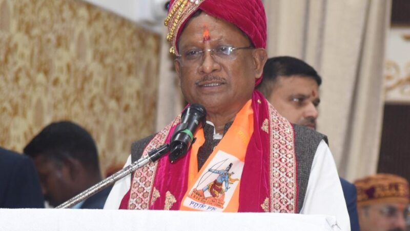 मुख्यमंत्री विष्णु देव साय ने भगवान झूलेलाल की पूजा-अर्चना कर राज्य की खुशहाली और समृद्धि की कामना की