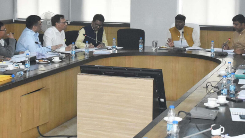 कार्यों में लेट लतीफी व लापरवाही नहीं होगी बर्दाश्त: मंत्री श्री केदार कश्यप