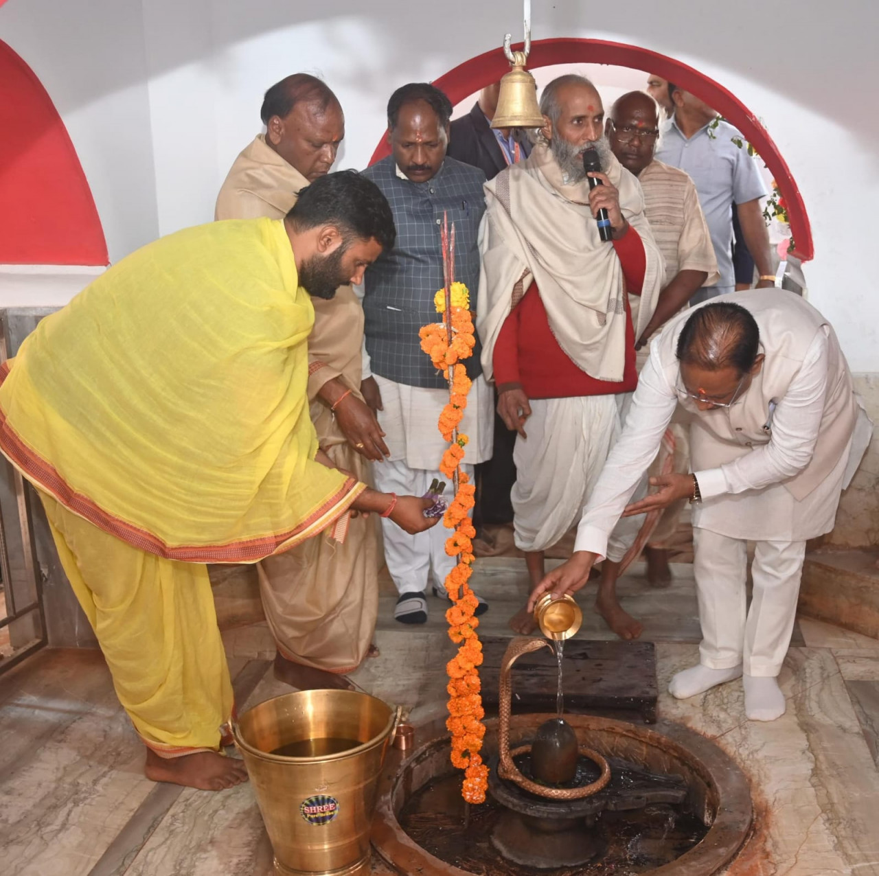 गहिरा गुरु महाराज के उपदेशों से आदिवासी समाज को मिला सत्य सनातन धर्म का बोध – मुख्यमंत्री श्री विष्णुदेव साय