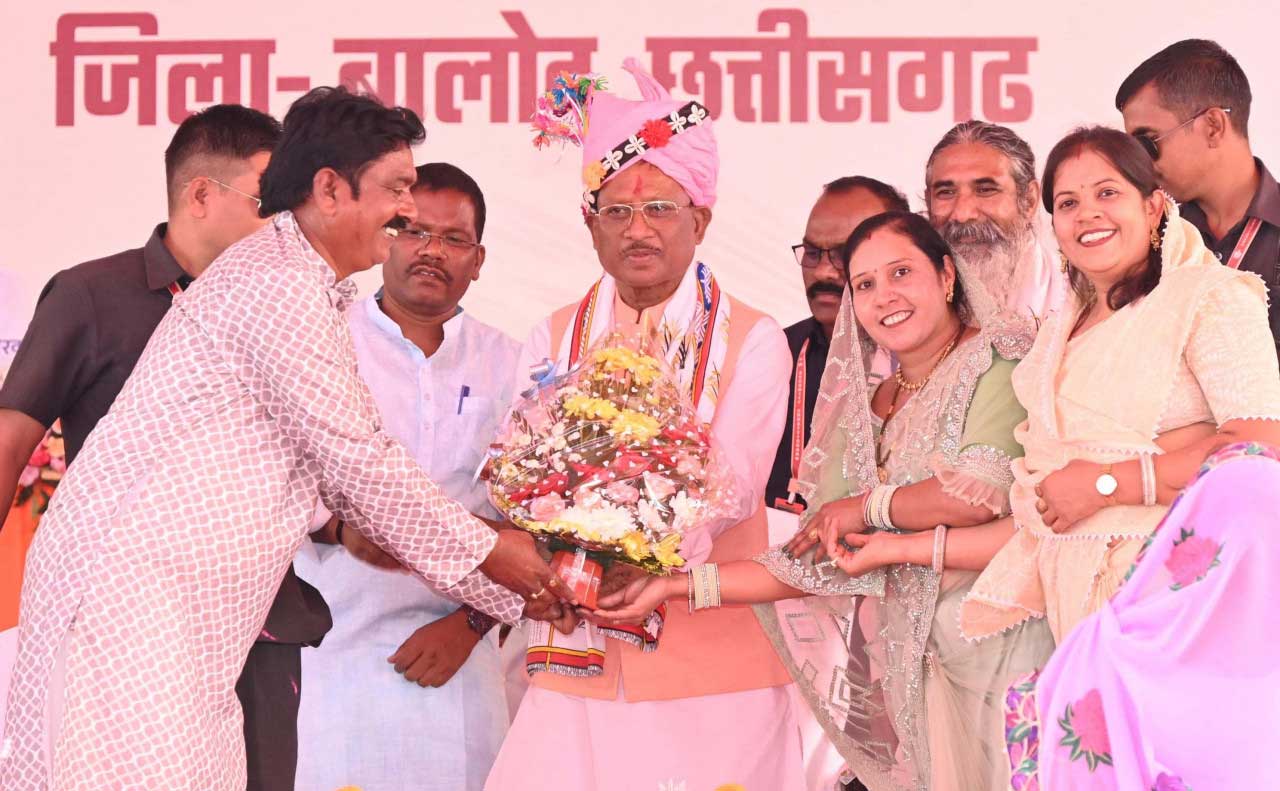 केंद्र एवं राज्य सरकार जनजाति समाज के सर्वांगीण विकास के लिए संकल्पित : मुख्यमंत्री श्री विष्णुदेव साय