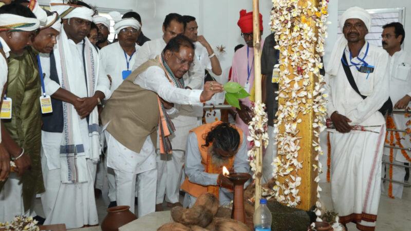 मुख्यमंत्री श्री विष्णुदेव साय कांकेर जिले के मरका पंडुम में हुए शामिल