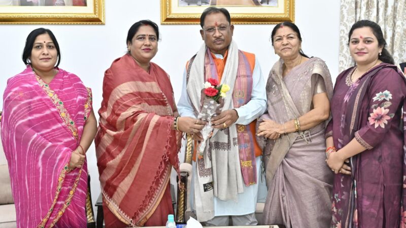 मुख्यमंत्री श्री विष्णुदेव साय से नवनियुक्त निगम-मंडल अध्यक्षों ने की सौजन्य भेंट