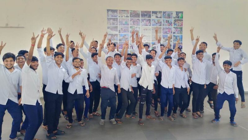 जेईई मेंस-2025 में प्रयास के बच्चों का शानदार प्रदर्शन