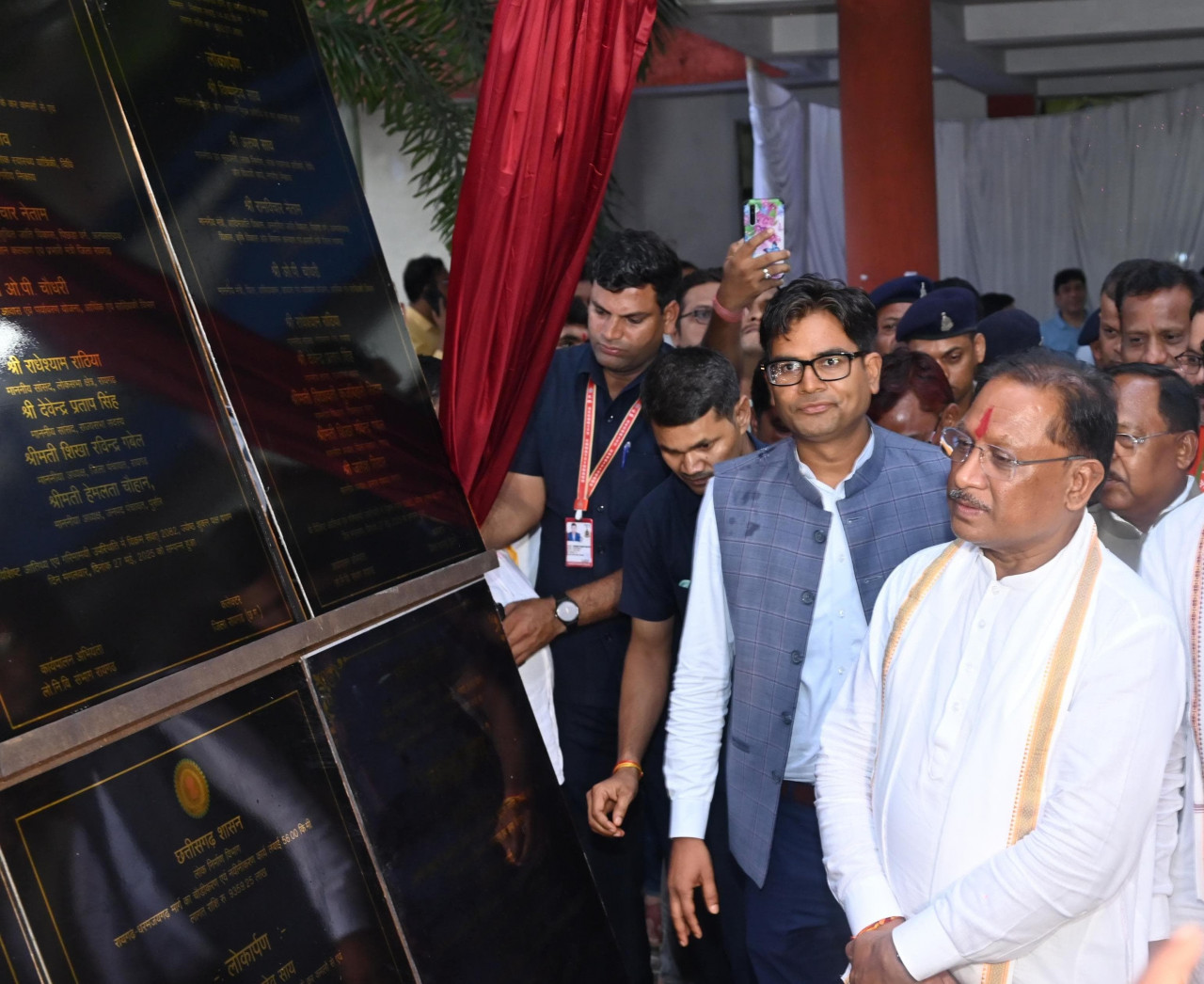 मुख्यमंत्री श्री विष्णुदेव साय ने रायगढ़ जिले को दी 330 करोड़ 29 लाख रुपए के विकास कार्यों की सौगात