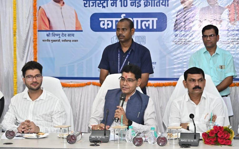 भू-पंजीयन में क्रांतिकारी सुधार से समय व धन की होगी बचत-राजस्व मंत्री श्री वर्मा