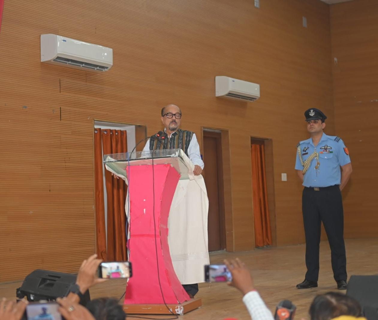 सीमा की सुरक्षा प्रत्येक नागरिक का कर्तव्य: राज्यपाल श्री रमेन डेका