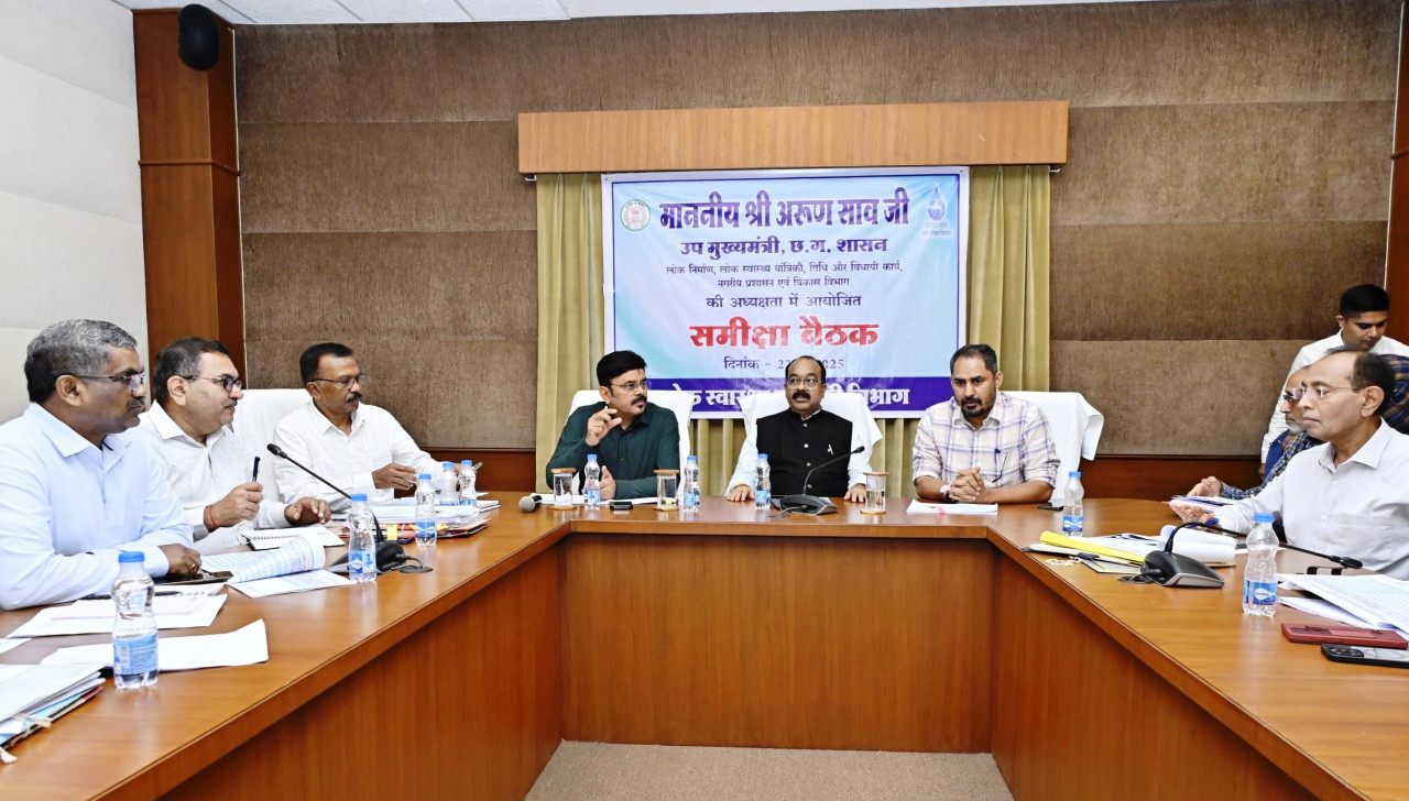 90 प्रतिशत पूर्णता वाली योजनाओं के काम तत्परता से पूर्ण कर जल्द जलापूर्ति शुरू करें – श्री अरुण साव