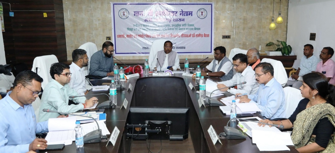 जैविक कृषि, कोदो-कुटकी और उन्नत खेती के लिए किसानों को करें जागरूक – श्री रामविचार नेताम