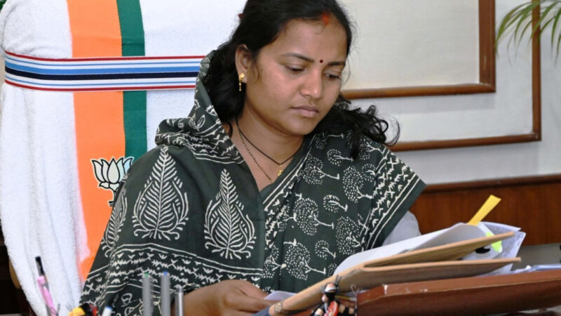 कैबिनेट मंत्री श्रीमती लक्ष्मी राजवाड़े की मानवीय पहल