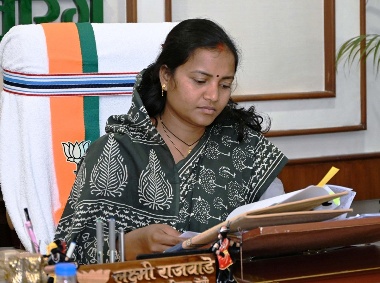 कैबिनेट मंत्री श्रीमती लक्ष्मी राजवाड़े की मानवीय पहल