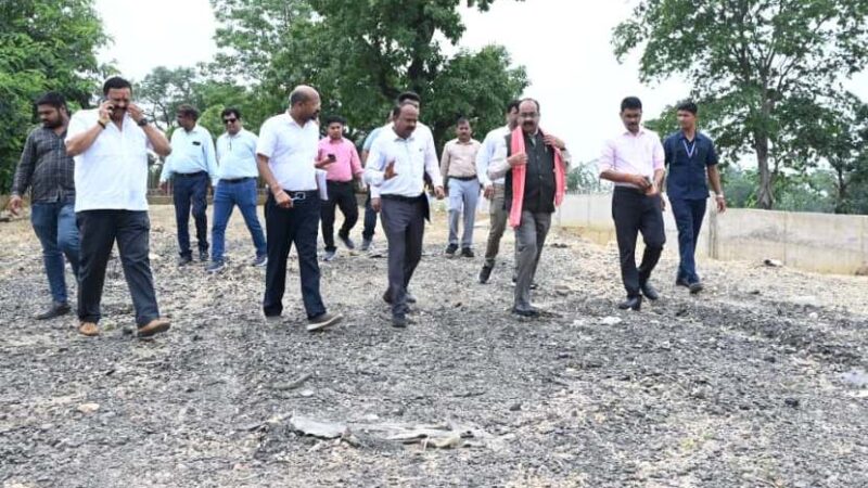 सड़क निर्माण की गुणवत्ता में न हो लापरवाही – श्री अरुण साव