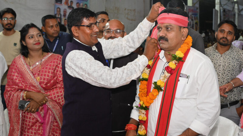 गृह मंत्री श्री विजय शर्मा पोरा महोत्सव एवं किसान उत्सव में हुए शामिल