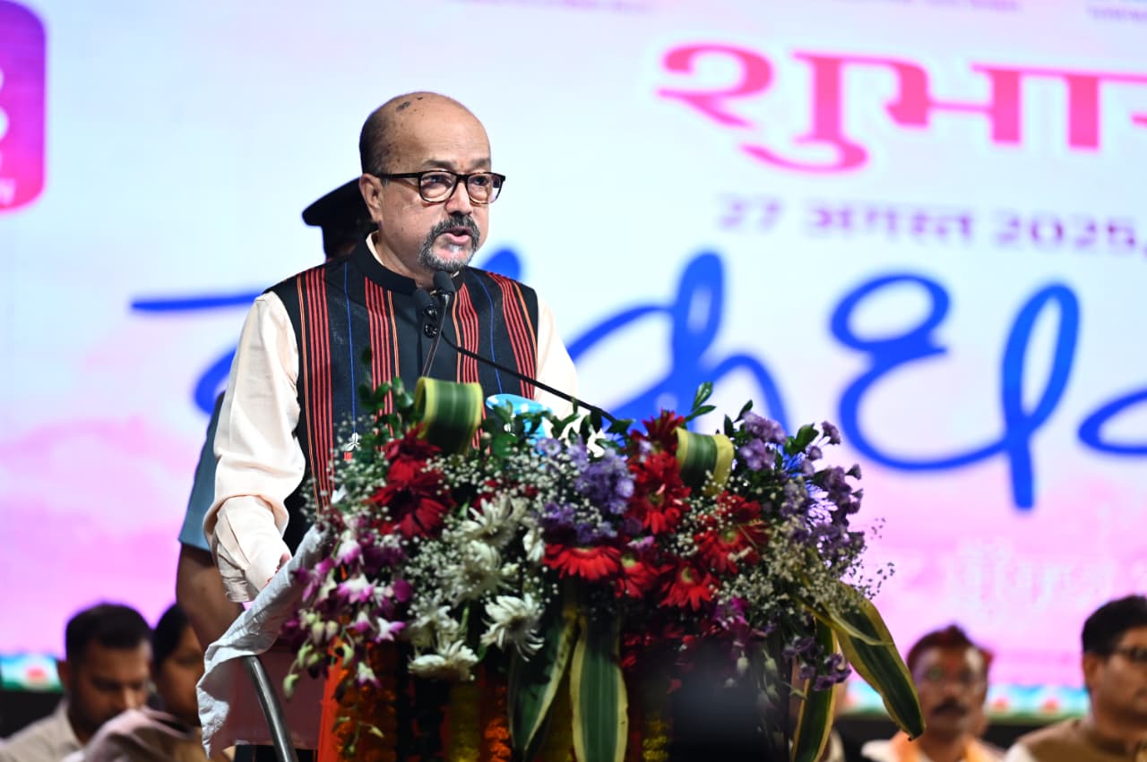 अतीत की स्वर्णिम स्मृतियों से जोड़ने और हमारे अमूल्य विरासत को संजोने का महान संकल्प है चक्रधर समारोह: राज्यपाल श्री डेका