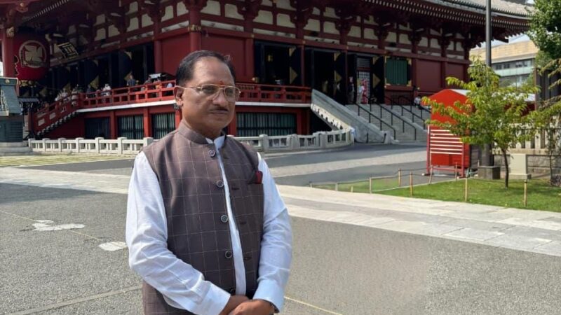 मुख्यमंत्री श्री साय ने जापान पहुंचने के बाद सबसे पहले टोक्यो स्थित ऐतिहासिक असाकुसा मंदिर में की पूजा-अर्चना