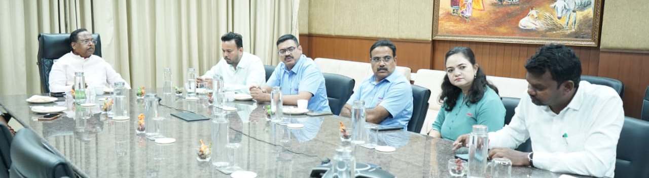 कृषि मंत्री श्री रामविचार नेताम गुजरात में आयोजित ‘राइजिंग एग्री समिट’ में हुए शामिल