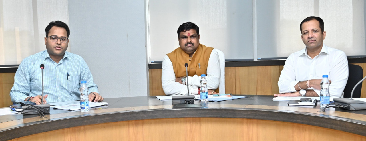 हाईस्कूल और हायर सेकेण्डरी के परिणाम सुधार के लिए ठोस प्रयास करें : शिक्षा मंत्री श्री गजेन्द्र यादव