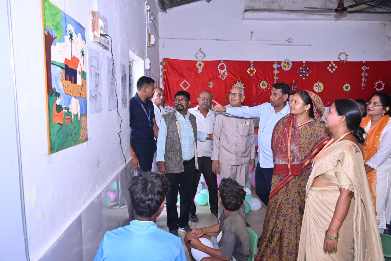 विशेष बच्चों की शिक्षा और संस्कार समाज के लिए प्रेरणास्रोत : मंत्री लक्ष्मी राजवाड़े