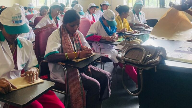 वनांचल में प्लॉस्टिक के विरूद्ध अभिनव अभियान