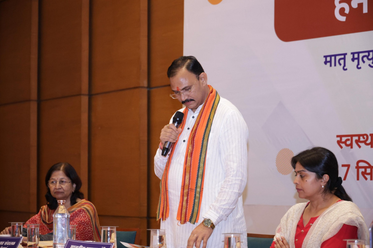 मां से ही संपूर्ण सृष्टि का आधार, प्रसव के दौरान माताओं की मौत सभी के लिए दुख की बात : श्री श्याम बिहारी जायसवाल