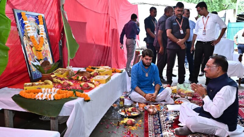 श्रम की सार्थकता और सृजन की भावना को समाज में प्रतिष्ठित करने का श्रेय भगवान विश्वकर्मा को – मुख्यमंत्री विष्णु देव साय