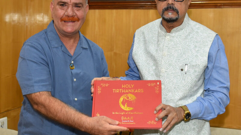 राज्यपाल श्री डेका से हार्टफुलनेस संस्थान के डायरेक्टर श्री चॉवला ने की सौजन्य भेंट