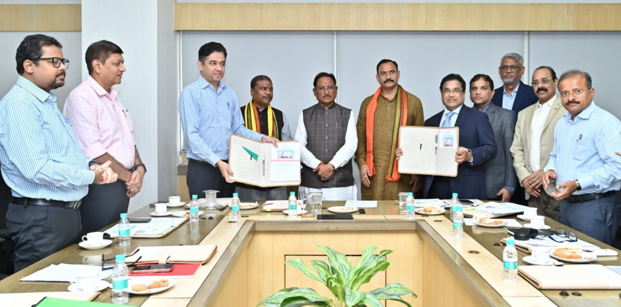 मुख्यमंत्री विष्णुदेव साय का संकल्प: आदिवासी अंचलों सहित सभी नागरिकों तक पहुँचे विश्वस्तरीय स्वास्थ्य सुविधा