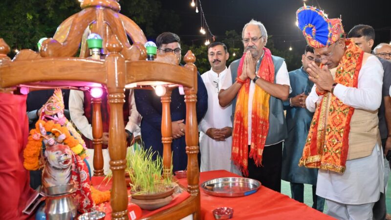 पाटीदार समाज रायपुर के गरबा उत्सव कार्यक्रम में शामिल हुए मुख्यमंत्री श्री विष्णुदेव साय