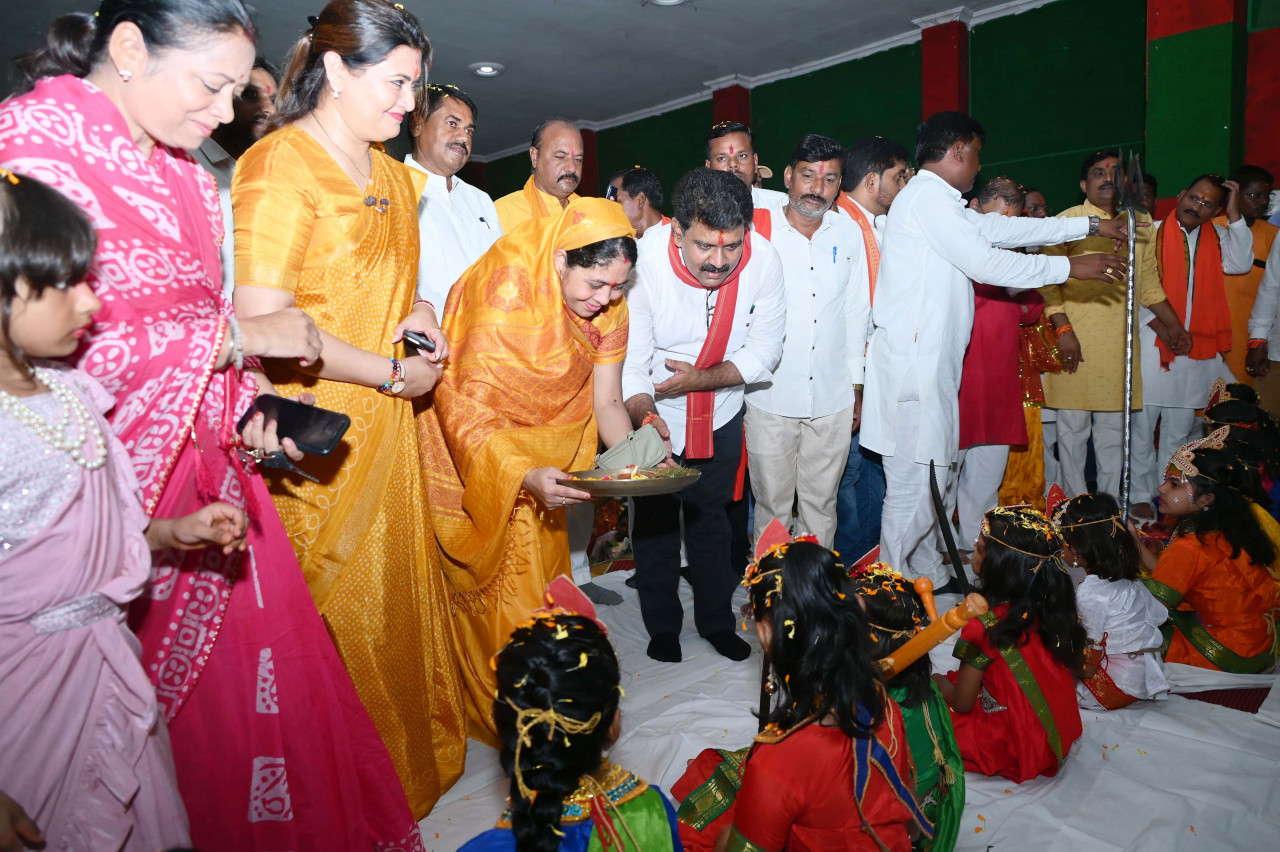 श्रद्धा और शक्ति के प्रतीक नवरात्र में माँ दुर्गा की आराधना कर उपमुख्यमंत्री श्री शर्मा ने दिया सद्भाव का संदेश