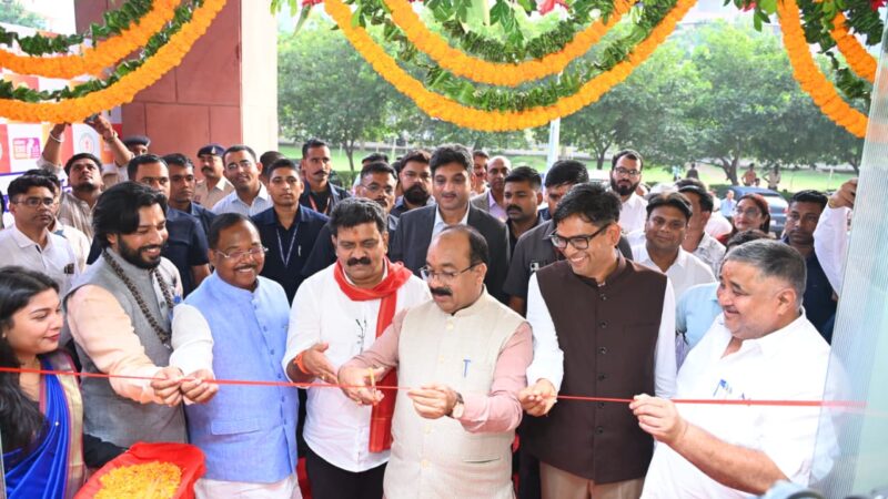 छत्तीसगढ़ में रजिस्ट्री हुई ‘स्मार्ट’, नवा रायपुर में देश का पहला अत्याधुनिक स्मार्ट पंजीयन कार्यालय शुरू